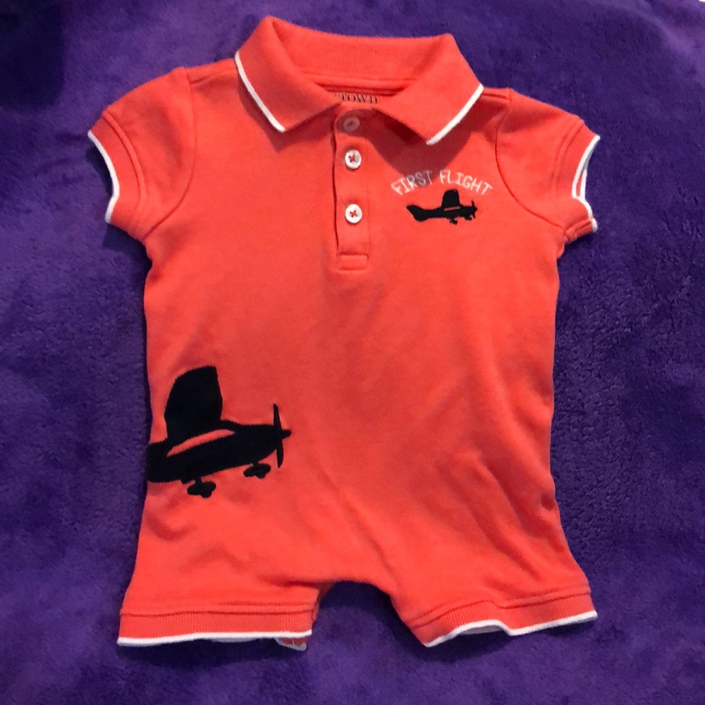 Crown & Ivy coral airplane outfit